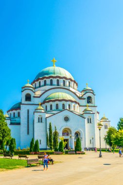 Sırbistan 'ın Belgrad kentindeki Aziz Sava katedralinin manzarası