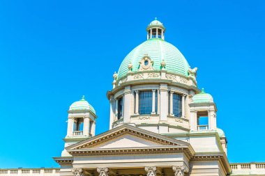 Belgrad, Sırbistan'daki ulusal meclis binasının görünümü