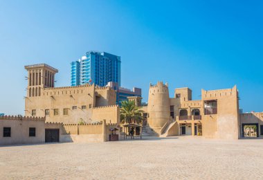Ajman Müzesi eski bir kalede yer almaktadır. Ajman, Birleşik Arap Emirlikleri'nin en küçüğüdür..