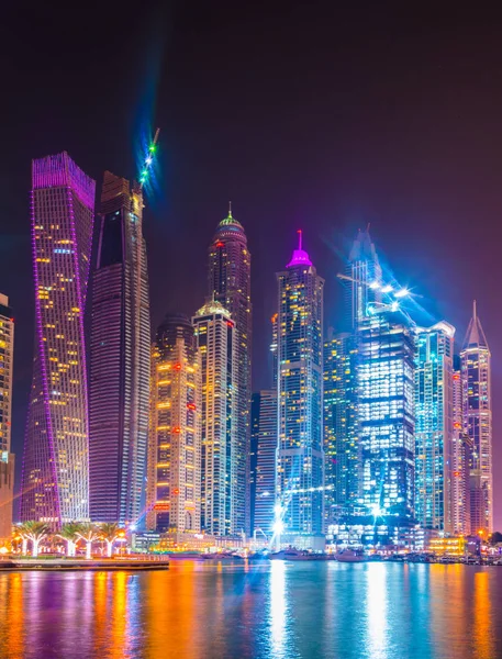 Dubai Marina la nuit, EAU — Photo