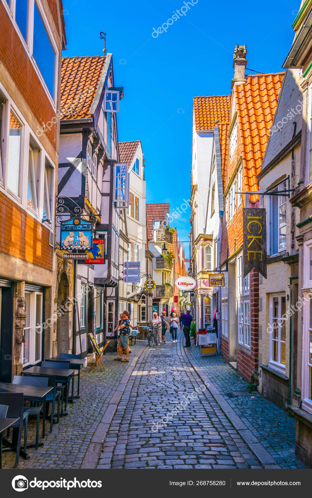 Бремен, ГЕРМАНИЯ, Август 30 (Новый Регион, Всеволод Гнетий) - Люди.