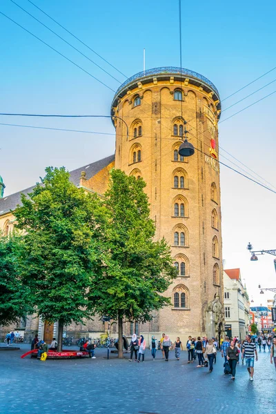 COPENHAGEN, DENMARK, AUGUST 21, 2016: Rundetaarn tower - former observatory - in central Copenhagen. — Stock Photo, Image