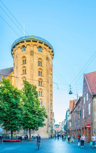 COPENHAGEN, DENMARK, AUGUST 21, 2016: Rundetaarn tower - former observatory - in central Copenhagen. — Stock Photo, Image