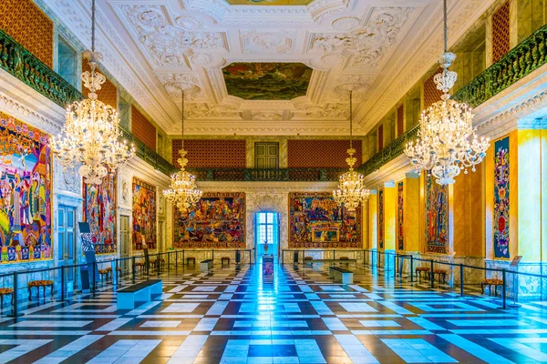 Копенгаген, Данія, 20 серпня, 2016: вид на внутрішню частину палацу в "Крістіансборг" у Копенгагені, Данія — стокове фото