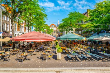 Lahey, Hollanda, 7 Ağustos 2018: Grote Markt'ın Görünümü 