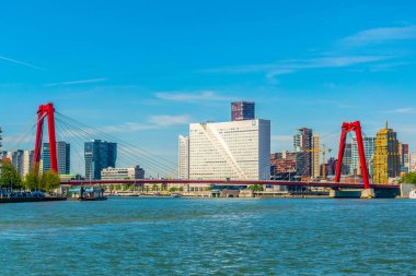 Rotterdam, Hollanda, 6 Ağustos 2018: Rotterdam nehir kenarı n