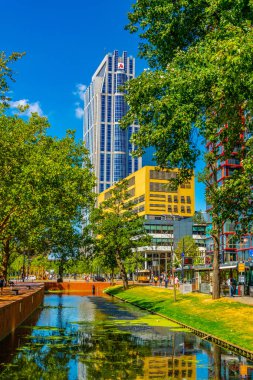 Rotterdam, Hollanda, 5 Ağustos 2018: Westersingel channel in 