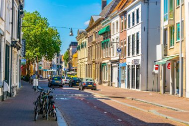 Breda, Hollanda, 5 Ağustos 2018: İnsanlar geziyor