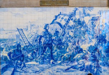 Porto, Portekiz, 3 Eylül 2016: Porto ana tren istasyonunda Azulejos mozaikler, Portekiz.