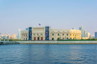Sharjah, Bae, 24 Ekim 2016: Sharjah, Bae'de yapay bir adada yer alan Al Majaz amfitiyatrosunun görünümü