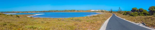 Phare Wadjemup Sur Les Lacs Salés Île Rottnest Australi — Photo