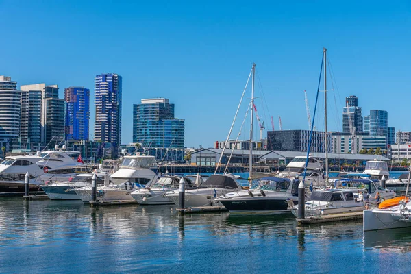 Barcos Amarre Muelles Barrio Melbourne Australia — Foto de Stock