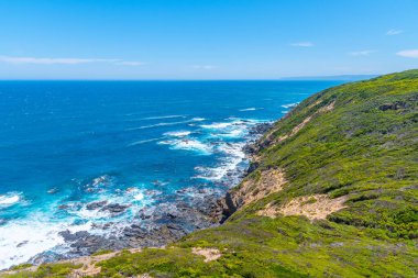 Avustralya kıyı şeridi Cape Otway deniz fenerinden izleniyor