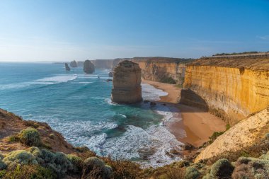 Port Campbell Ulusal Parkı 'nda gün batımında izlenen 12 havari rock sütunları, Avustralya