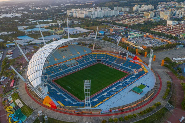 Zonsondergang Luchtfoto Van Seogwipo Stadion Jeju Eiland Republiek Van Korea — Stockfoto