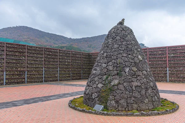 Kore Cumhuriyeti Ndeki Jeju Barış Parkı Nda Nisan Taşlardan Yapılmış — Stok fotoğraf