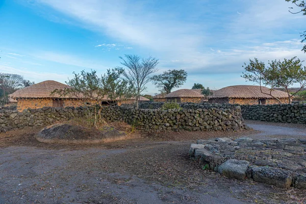 Edificios Tradicionales Parque Jeju Stone República Corea — Foto de Stock