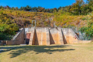 Seul 'deki Petrol Tankı Kültür Parkı, Kore Cumhuriyeti' nin kültürel tesisleri olarak yeniden tasarlanmış petrol depolama tanklarını sunar.