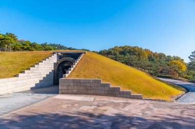 Kore Cumhuriyeti, Gongju 'da Kral Muryeong' un mezarı.