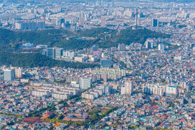 Daegu, Kore 'deki Apsan Dağı' ndan 83 kulesinin havadan görüntüsü.