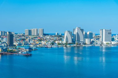 Kore Cumhuriyeti, Sokcho manzaralı Cheongchoho Gölü 'ndeki Pavilion.