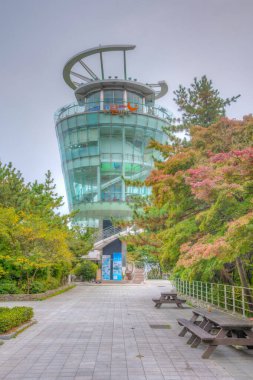 Incheon, Kore, 24 Ekim 2019: Incheon, Kore Cumhuriyeti 'ndeki Wolmido Adası' nda gözcü kulesi