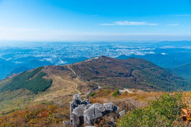 Mudeungsan Ulusal Parkı, Kore Cumhuriyeti 'nden Gwangju' nun hava görüntüsü.