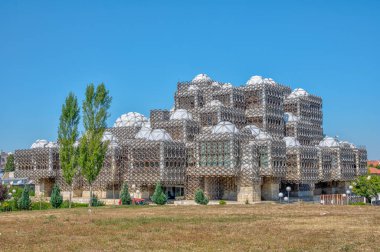 Kosova Ulusal Kütüphanesi Kosova 'nın Prishtina kentinde