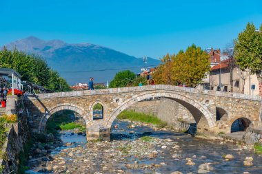 Kosova 'nın Prizren kentindeki Bistrica Nehri' nin Riverside kenti