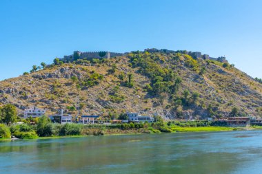 Arnavutluk 'un Şkoder kenti yakınlarındaki Rozafa kalesi