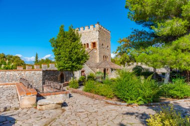 Arnavutluk 'taki Butrint Ulusal Parkı' ndaki Venedik kalesi