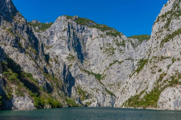 Bellissimo Paesaggio Del Lago Koman Albania — Foto Stock