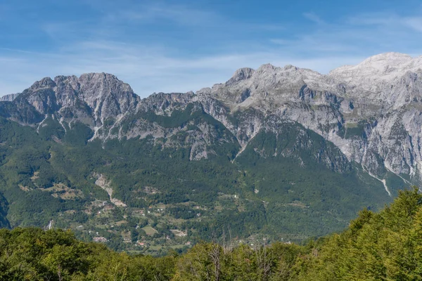 Bela Paisagem Montanhas Amaldiçoadas Vista Valbona Theth Trilha Caminhadas Albânia — Fotografia de Stock