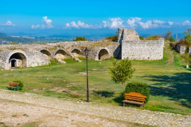Arnavutluk 'taki Berat şatosu harabeleri