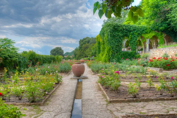 Jardim Rosas Jardim Botânico Palácio Balchik Bulgária — Fotografia de Stock