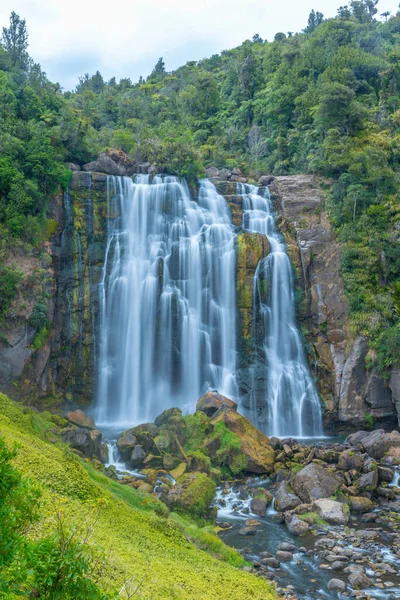 Marokopa Falls Nueva Zelanda — Foto de Stock