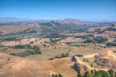Hastings yakınlarındaki Yeni Zelanda kırsal arazisi