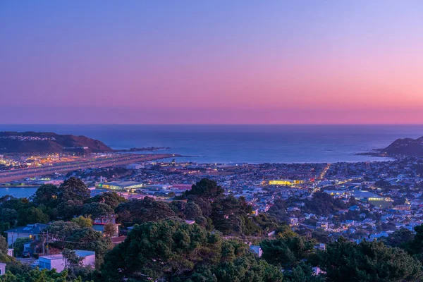 Sunset Εναέρια Άποψη Του Αεροδρομίου Wellington International Στη Νέα Ζηλανδία — Φωτογραφία Αρχείου