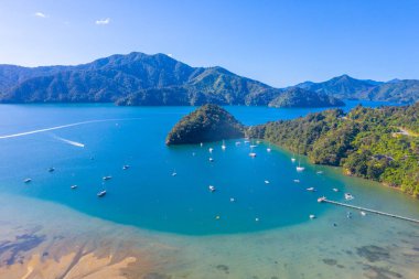Kraliçe Charlotte 'daki Ngakuta Körfezi Yeni Zeland' in Güney Adası 'nda.