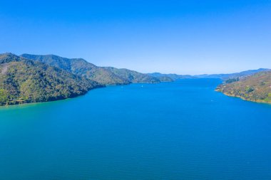 Kraliçe Charlotte 'un korucu kolu New Zeland' ın Güney Adası 'nda ses çıkarıyor.