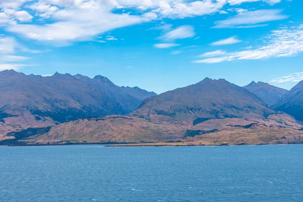 ニュージーランドの南の島でワナカ湖 — ストック写真