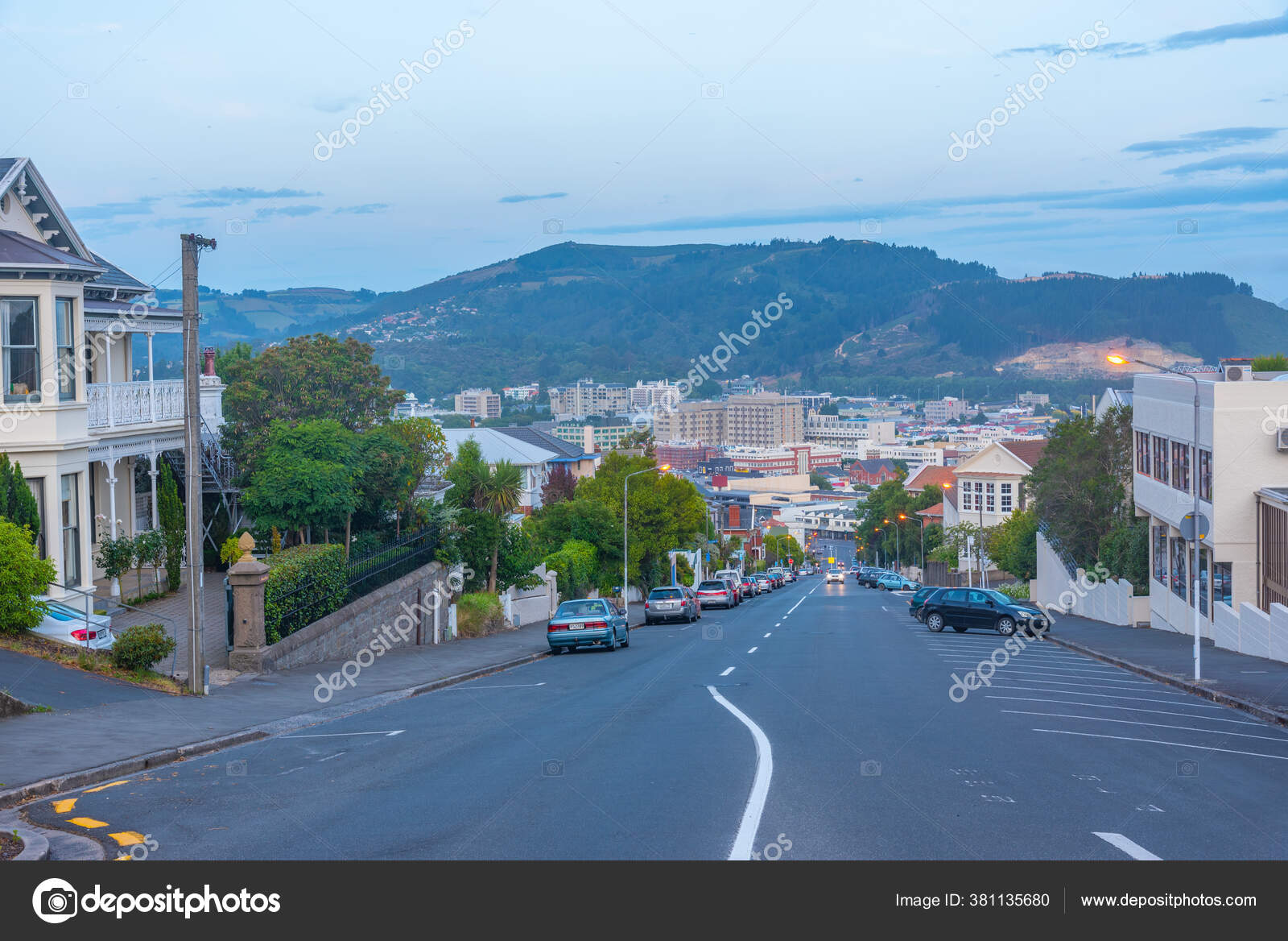 dunedin new zealand downtown