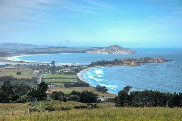 Puketeraki Yeni Zelanda 'da gözcülük yapıyor.