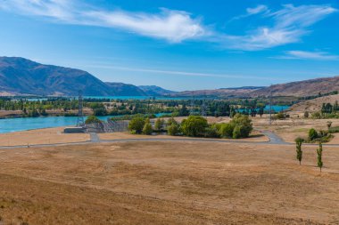 Yeni Zelanda 'daki Aviemore hidroelektrik santrali.