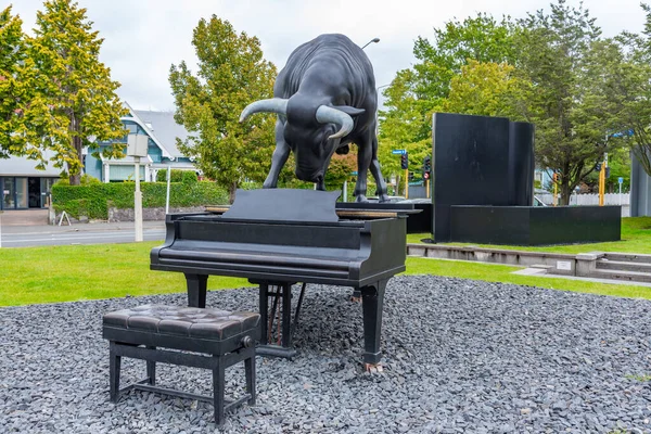 Christchurch Yeni Zelanda Bir Boğa Heykeli — Stok fotoğraf