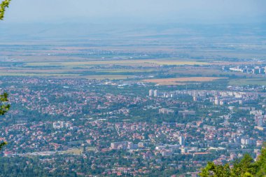 Bulgaristan 'daki Pirin Ulusal Parkı' ndan Bansko 'nun hava görüntüsü
