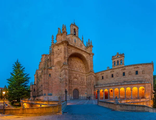 San Esteban Manastırı 'nın Salamanca, Spai' deki günbatımı manzarası