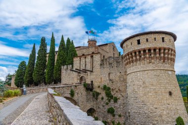 İtalya 'daki Brescia kalesinin manzarası
