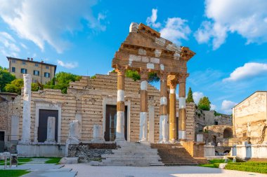 İtalya 'nın Brescia kentindeki Tempio Capitolino kalıntıları