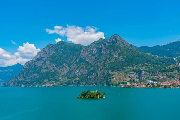 从意大利伊索拉山俯瞰伊索湖 — 图库照片